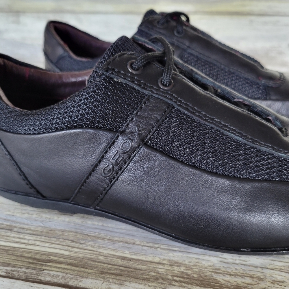 Geox Respira Women's Black Leather Minimalist Lace-Up Sneakers EU 36.5/US 6.5 - Picture 4 of 11